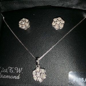 Sterling silver diamond set
